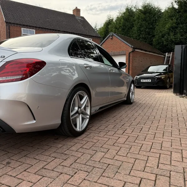 2015 Mercedes-Benz C63 AMG — photo 6